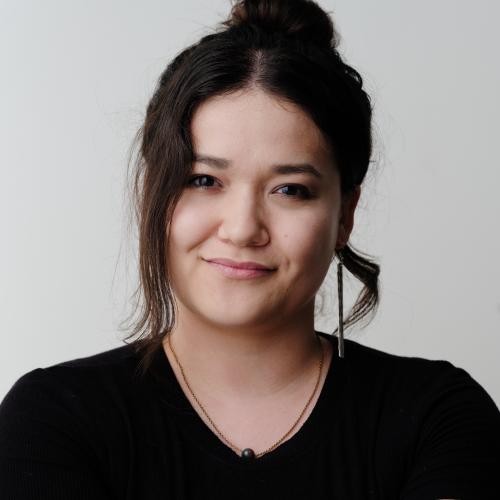 KatieJ headshot pic